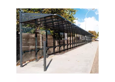 Station bus Conviviale® avec bardages verre PROCITY