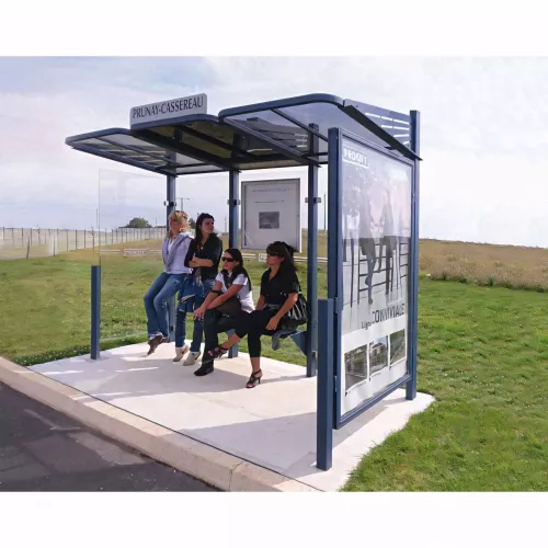 Station bus Conviviale® avec bardages verre PROCITY
