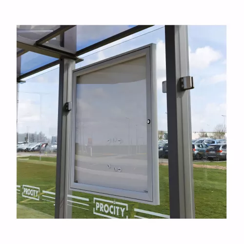 Station bus Conviviale® avec bardages verre PROCITY