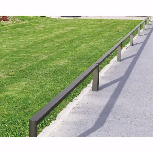 Lisse de bordure / barre accroche moto PROCITY