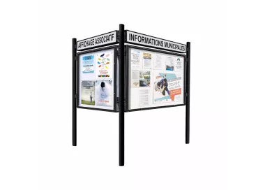 Vitrine 2000 sur poteaux Quatro PROCITY