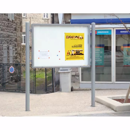 Panneau-vitrine Carrefour PROCITY
