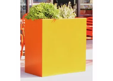 Jardinière rectangulaire en béton OSIRIS