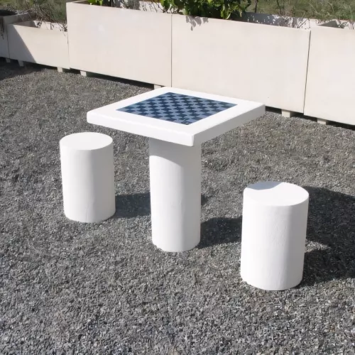 Table de jeu société en béton LES P'TITS CHEVAUX