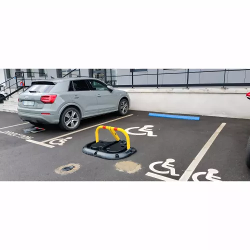 Arceau de parking haute visibilité à fixer caoutchouc