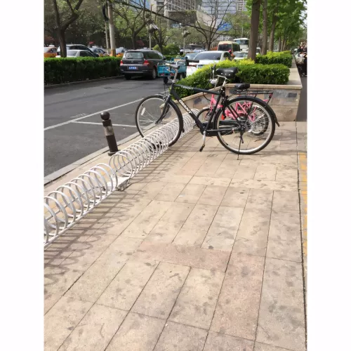 Rack à vélos 10 places, fixation 4 points