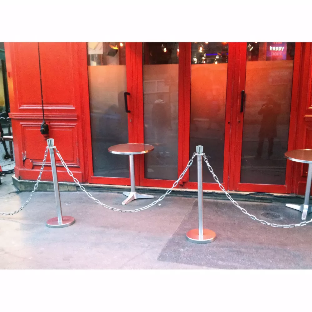 Kit 2 Poteaux De Guidage Argent + Corde Noire 1,5m - Base Lourde Antidérapante Pour Files D'attente (restaurant, Musée, événement)