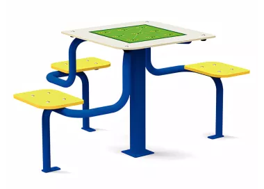Table de jeux inclusive avec sièges intégrés