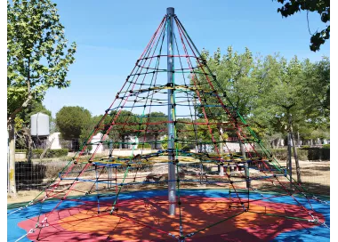 Pyramide de cordes 4,5m en acier galvanisé