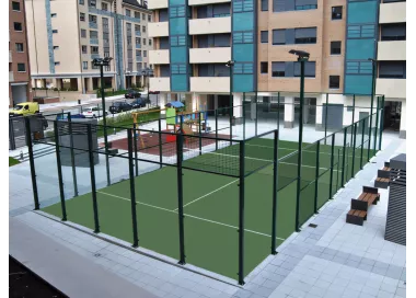 Piste de padel réglementaire aluminium et verre