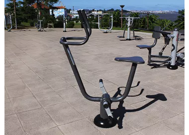 Bicyclette fitness extérieure en acier