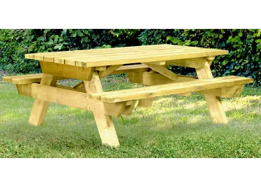 Table pique-nique BERLIN en pin du Nord traité