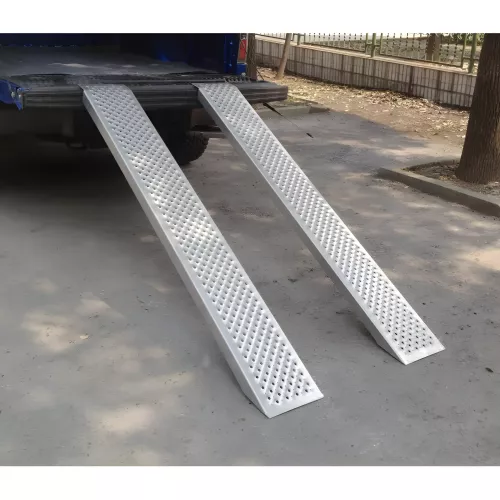 RAMPE DE CHARGEMENT EN ALUMINIUM - 1000 KG