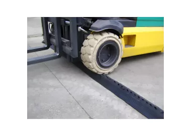 Passe-câbles caoutchouc 20mm pour véhicules 40T