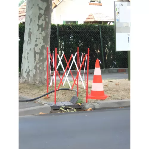 Barrière de chantier extensible en acier carré