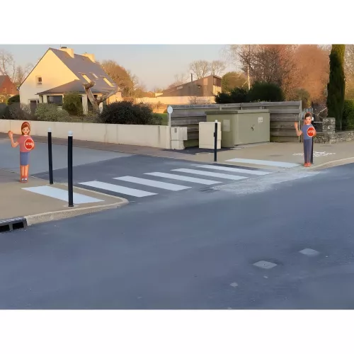 Personnage de signalisation école "LEO" 155cm PEHD