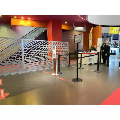 Poteau d'information récepteur de sangle avec base lestée