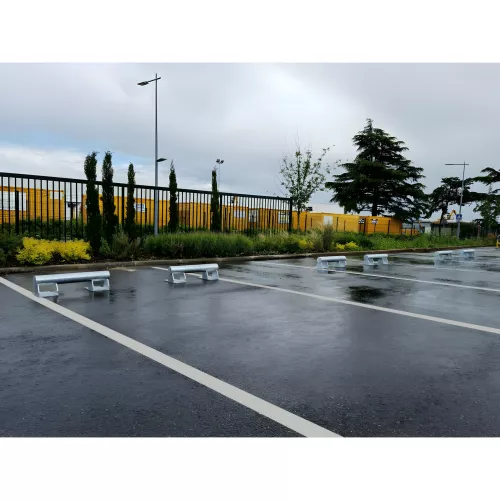 Butée de parking camion acier galvanisé franchissable