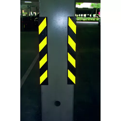 Protection d'angle caoutchouc noir et jaune aluminium