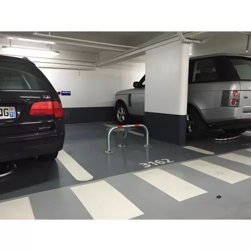 Arceau de parking haute résistance avec bandes réfléchissantes et serrure