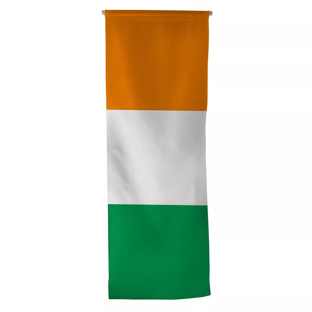 Oriflamme Côte d'Ivoire en maille polyester avec traverse Oriflamme Côte d'Ivoire en maille polyester avec traverse