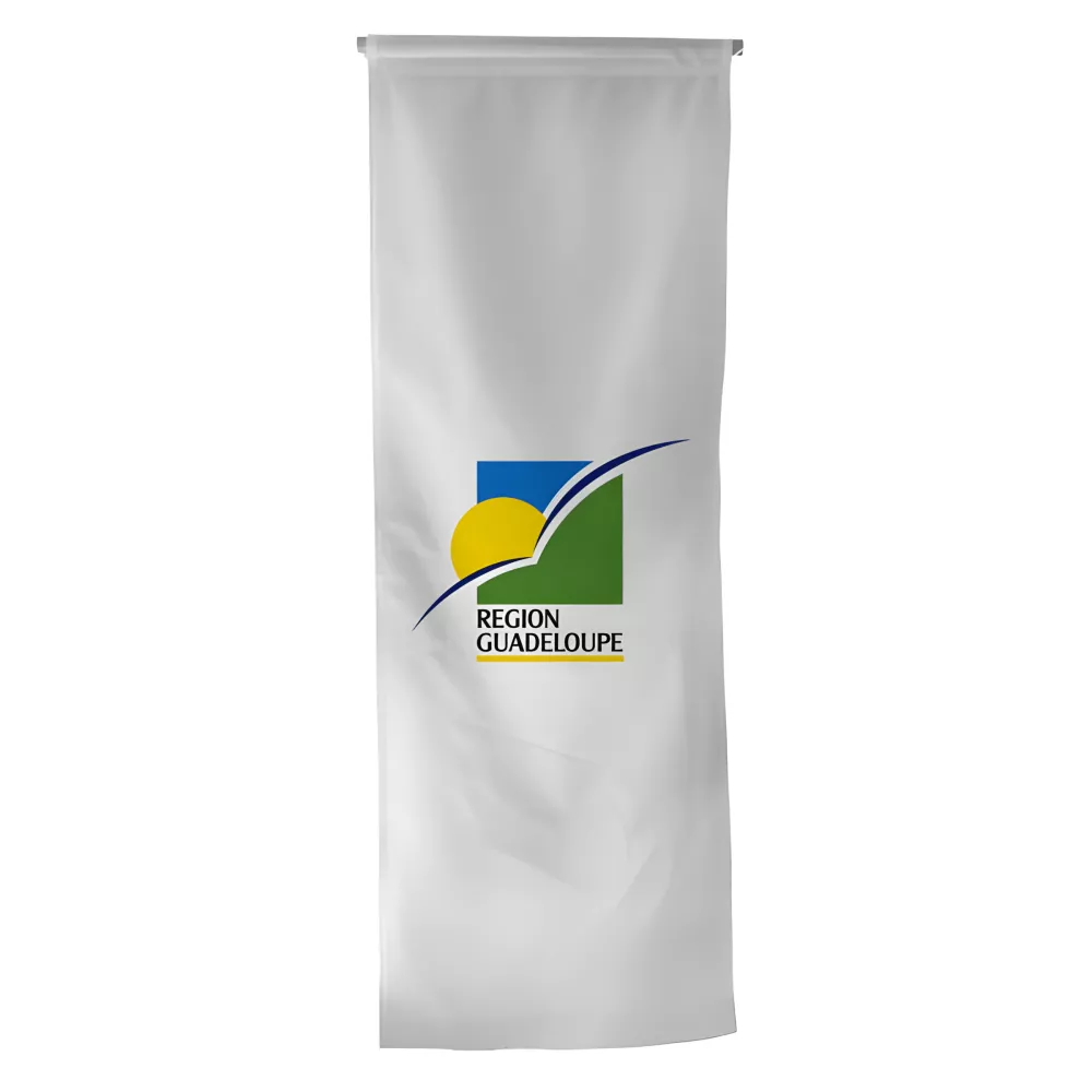 Oriflamme région Guadeloupe en maille polyester 115 g/m²