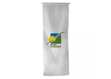 Oriflamme région Guadeloupe en maille polyester 115 g/m²