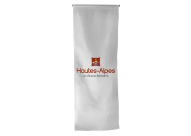 Oriflamme du Conseil Départemental des Hautes-Alpes en maille polyester