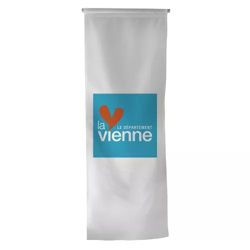 Oriflamme du Conseil Départemental de la Vienne avec traverse