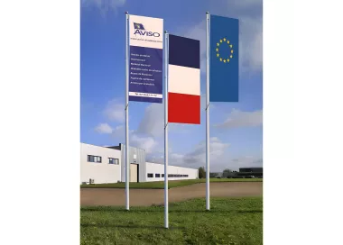 Mât aluminium 7 mètres avec potence rotative