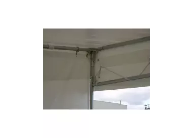 Stand modulaire 3 x 3 m avec armature, toiture et mur arrière