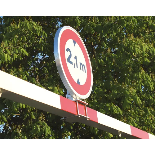 Kit de fixation pour panneau